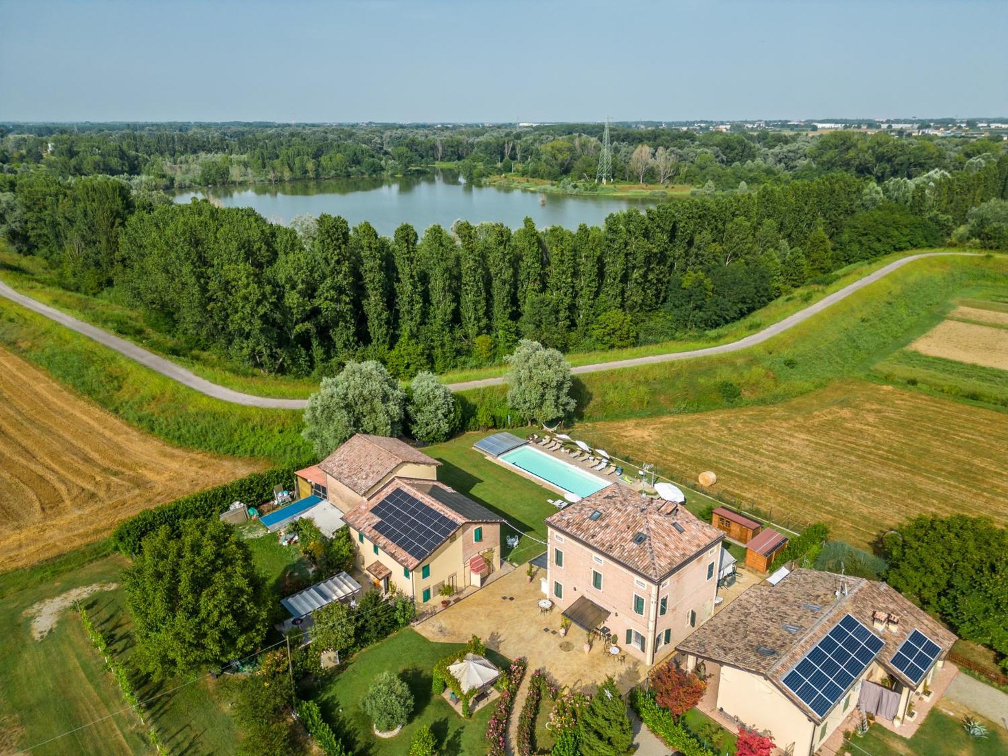 La Casa Di Valeria - Modena Bed & Breakfast Exterior photo