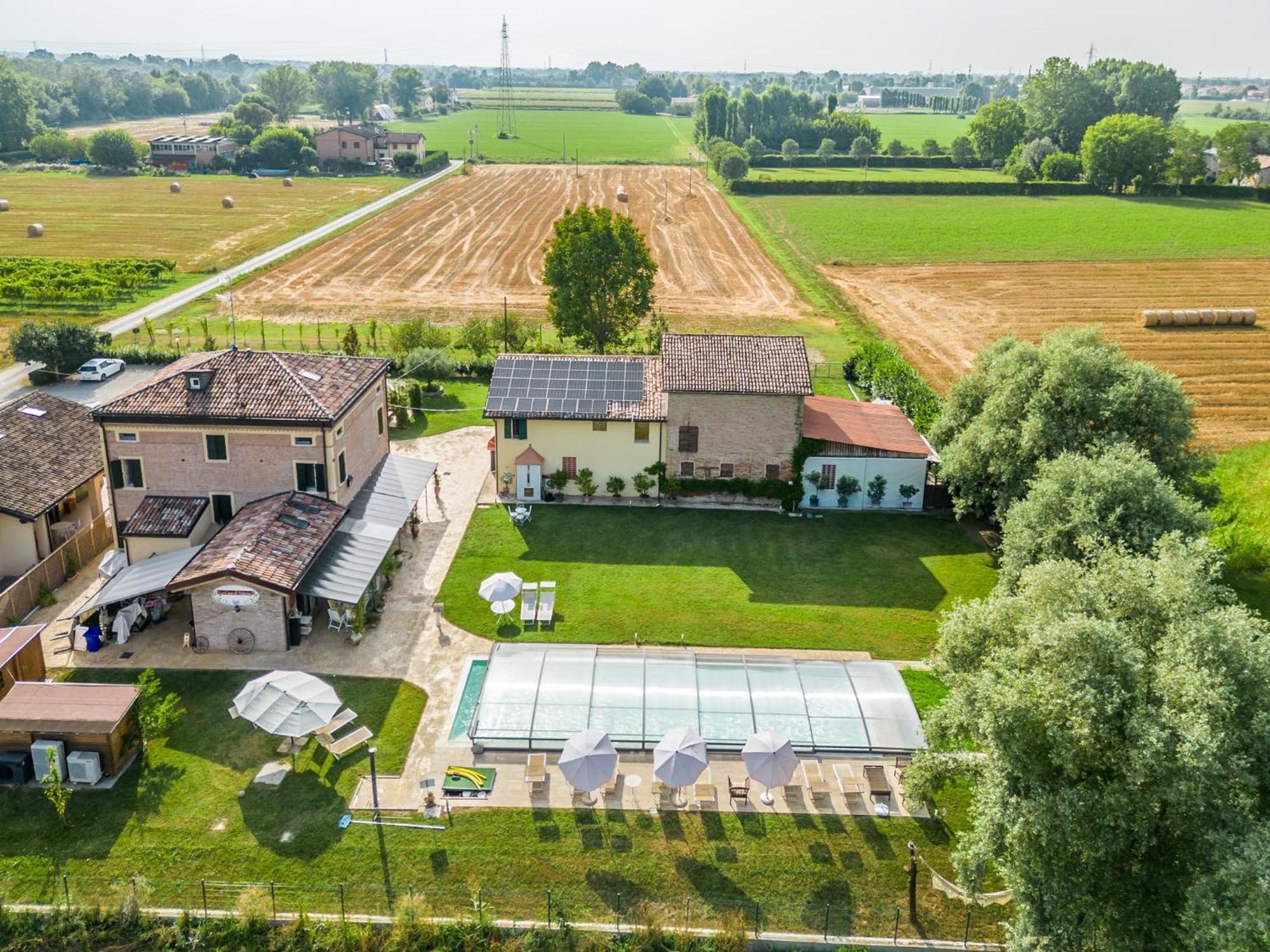 La Casa Di Valeria - Modena Bed & Breakfast Exterior photo