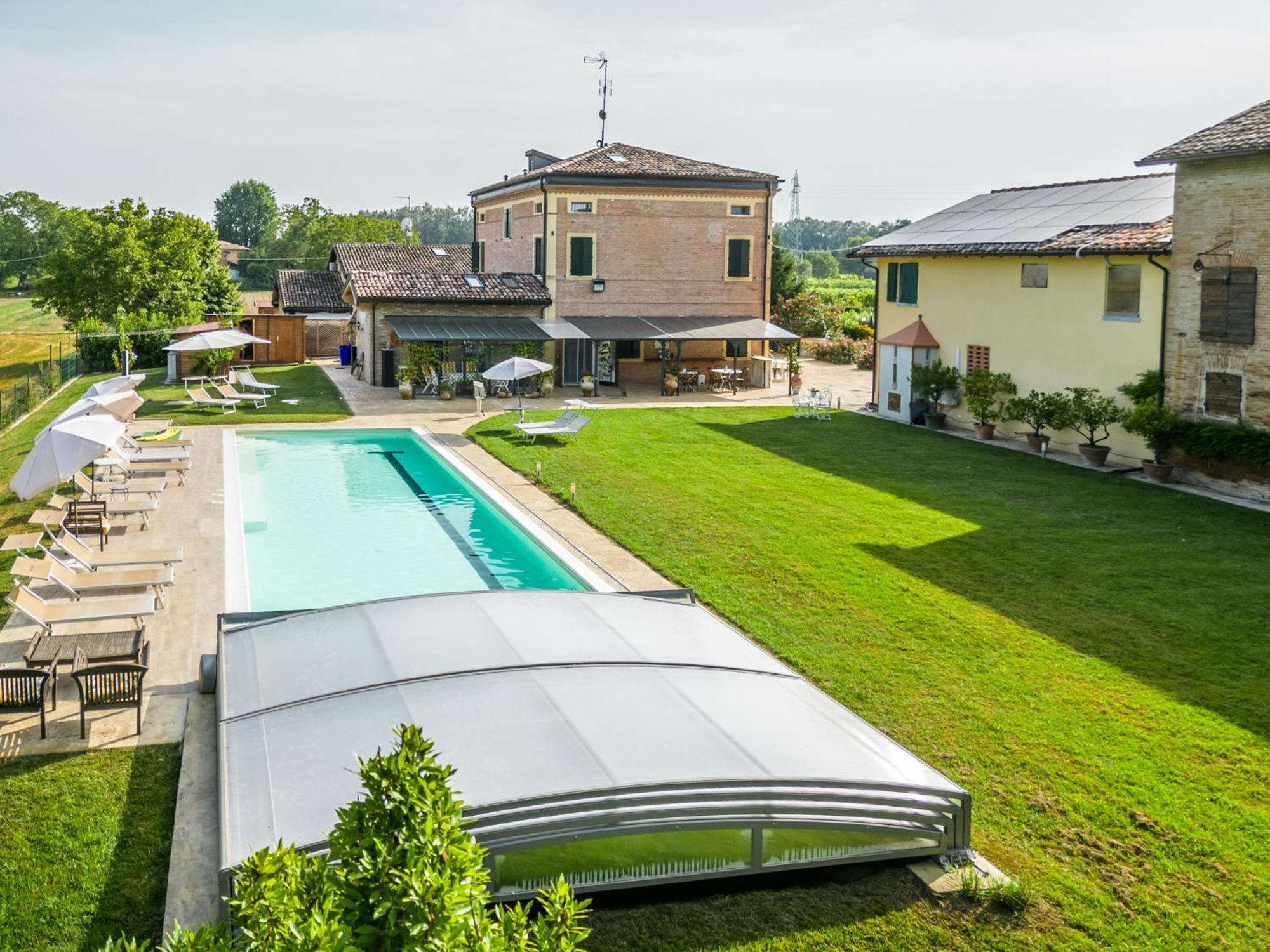 La Casa Di Valeria - Modena Bed & Breakfast Exterior photo